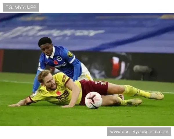 伯恩利泰勒防守跟进很紧密